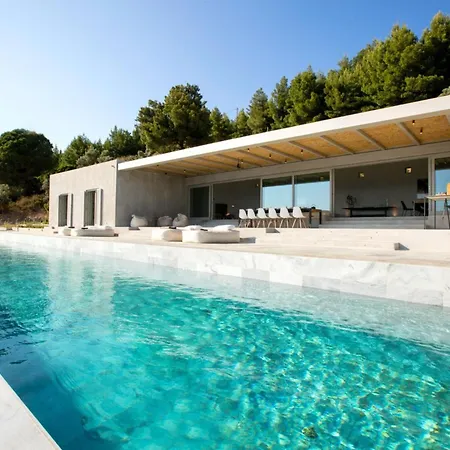 Is Located In The Heart Of The Island Of Holiday home Skiathos Town